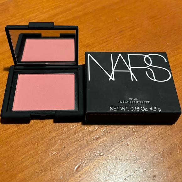 NARS Blush Amour - Picture 5 of 16